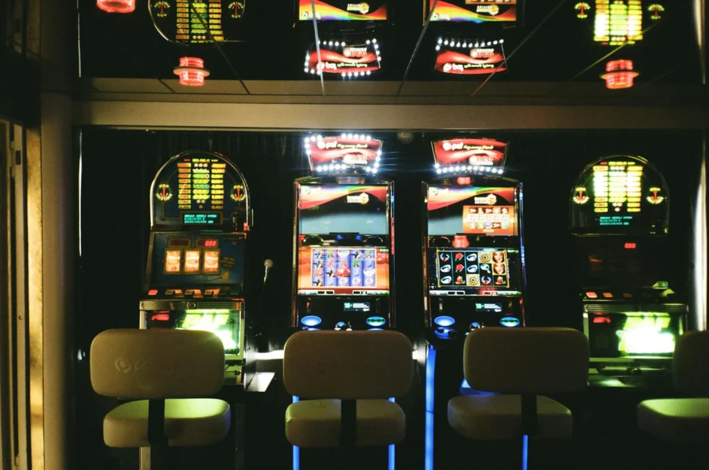 Dynamic Weather Effects in Slots: How Real-Time Environments Are Shaping Gameplay